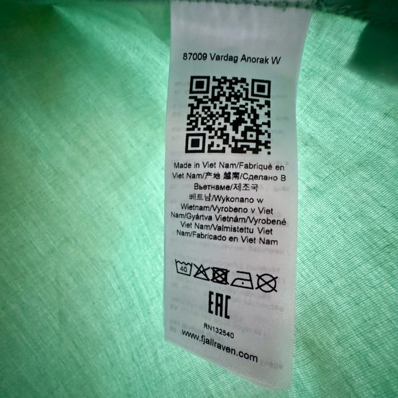 NWOT Pristine Fjällräven Vardag Anorak G-1000 XS ($200 new!!) - Picture 9 of 12